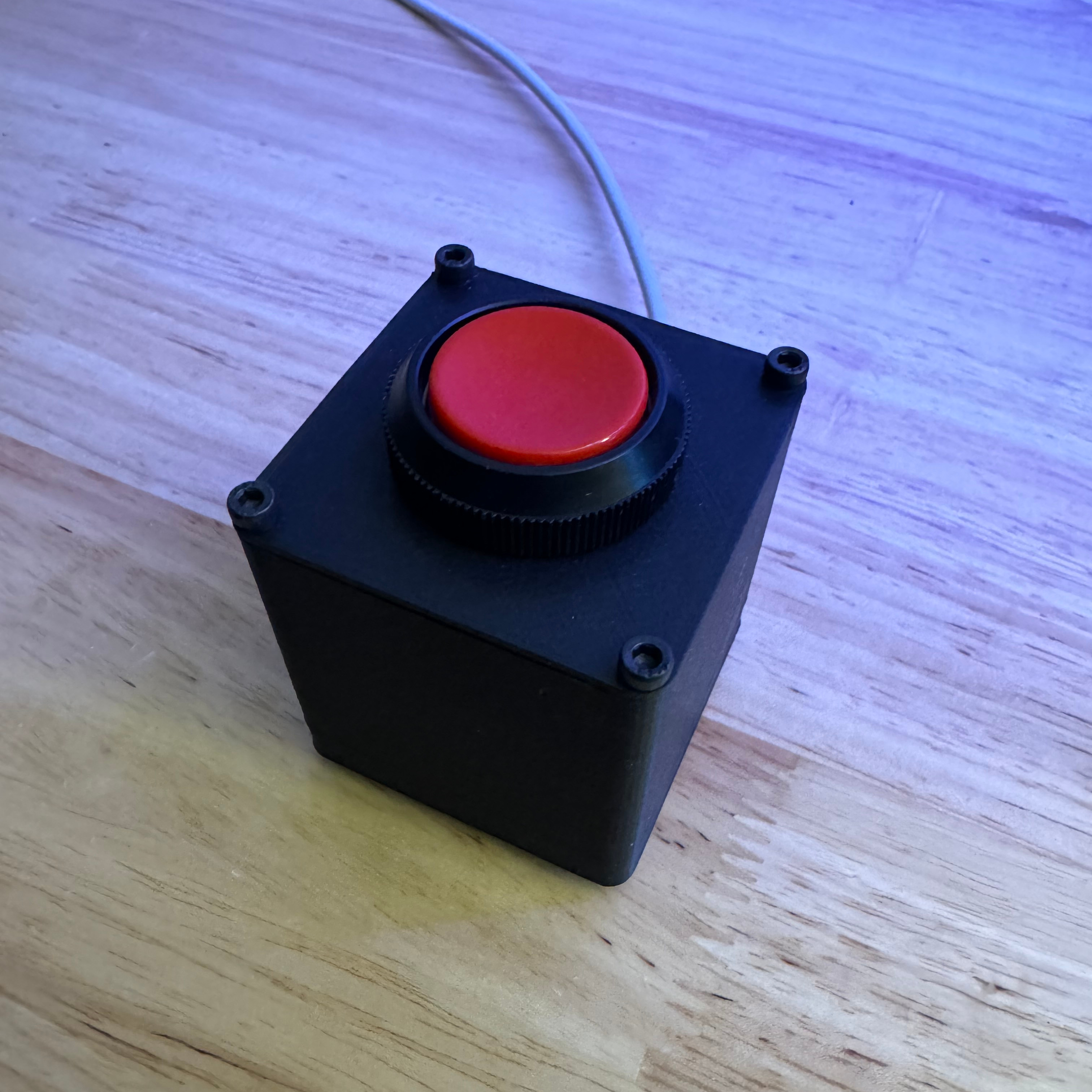 red button